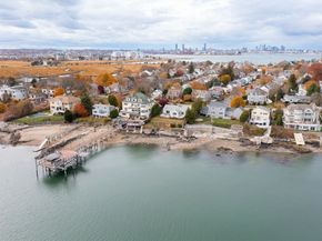 116 Crabtree Road, Quincy MA 02171