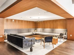 135 Seaport Blvd 1708, Boston MA 02210