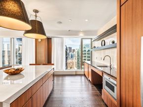 135 Seaport Blvd 1708, Boston MA 02210