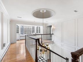 40 Grandview Rd, Chelmsford MA 01824