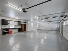 40 Grandview Rd, Chelmsford MA 01824