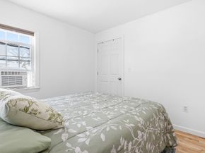 51 Sterling Rd, Brockton MA 02301