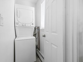 51 Sterling Rd, Brockton MA 02301