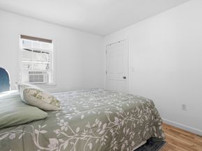 51 Sterling Rd, Brockton MA 02301