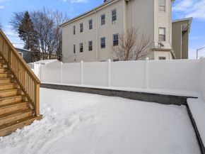 2 Lodi St B, Worcester MA 01608