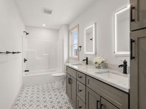 2 Lodi St B, Worcester MA 01608