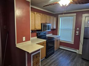 67 Fern St, Athol MA 01331