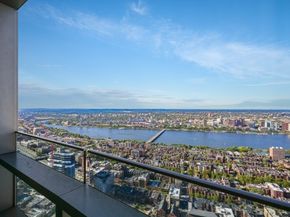 1 Dalton St 5801, Boston MA 02199