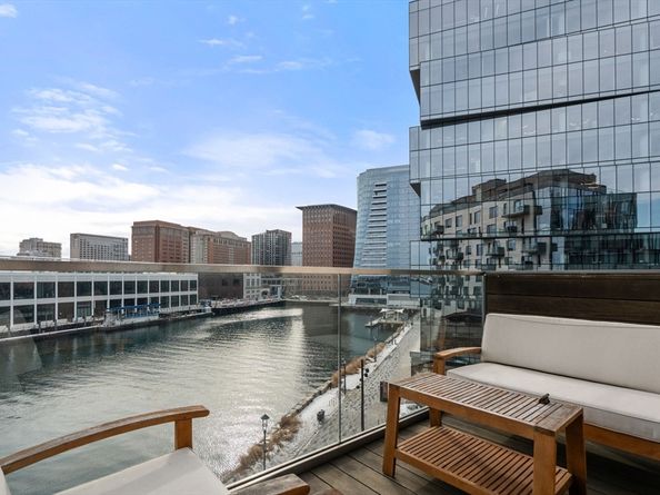 300 Pier 4 Blvd 5K, Boston MA 02110