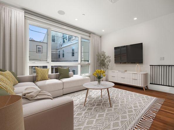 7 Kemble Place, Boston MA 02127