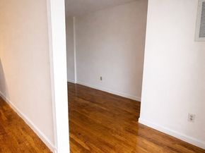 133 Commander Shea Blvd 709, Quincy MA 02171