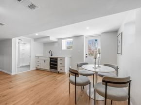 150 Grove St, Reading MA 01867