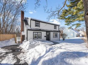 150 Grove St, Reading MA 01867