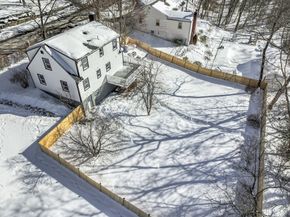 150 Grove St, Reading MA 01867