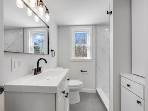 150 Grove St, Reading MA 01867