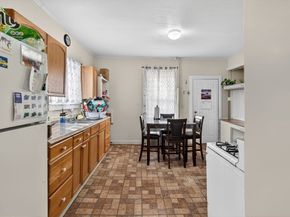 102 Rockaway St, Lynn MA 01902