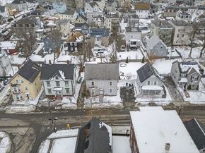 102 Rockaway St, Lynn MA 01902