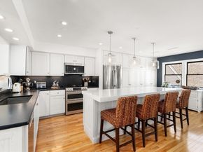 21 Harbourside Rd 26, Quincy MA 02171