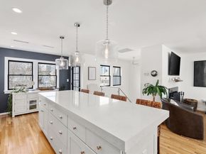 21 Harbourside Rd 26, Quincy MA 02171