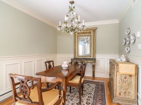 85 Grove St 306, Wellesley MA 02482