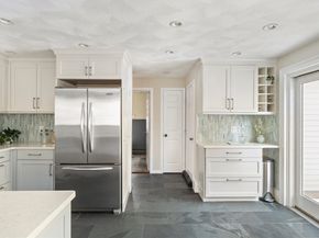 12 Campmeeting Rd, Topsfield MA 01983