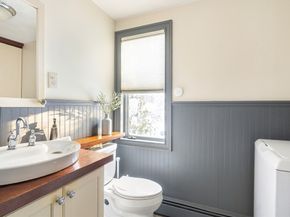 12 Campmeeting Rd, Topsfield MA 01983