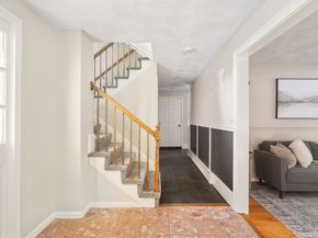 12 Campmeeting Rd, Topsfield MA 01983