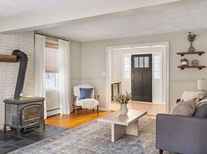 12 Campmeeting Rd, Topsfield MA 01983