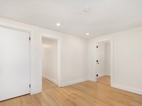 76 Main St, Blackstone MA 01504