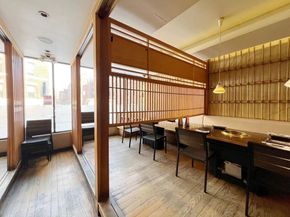 1002 Beacon St, Brookline MA 02446