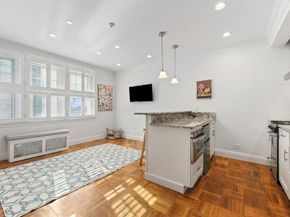 56 Commonwealth Ave 53, Boston MA 02116