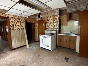 8 Glover Ct, Boston MA 02127