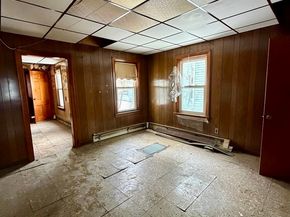 8 Glover Ct, Boston MA 02127