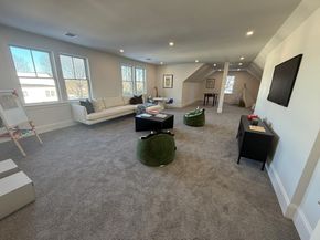 60R Lynnbrook Rd, Lynnfield MA 01940