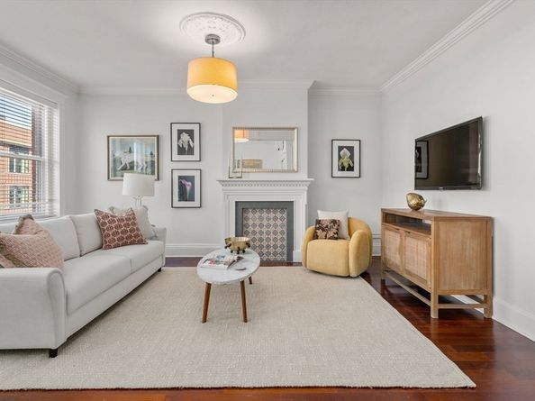145 Charles St PH, Boston MA 02114