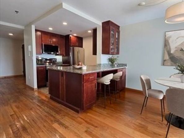 950 Massachusetts Ave 307, Cambridge MA 02139