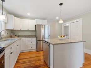 152 Dudley Rd, Templeton MA 01468