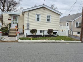 92 Pemberton St, Revere MA 02151