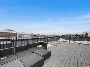 39 A St 22, Boston MA 02127