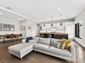 39 A St 22, Boston MA 02127