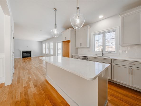 22 Strongwater Drive, Salem MA 01970