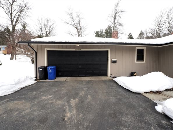 17 Walbridge Rd, Paxton MA 01612