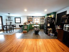 17 Walbridge Rd, Paxton MA 01612