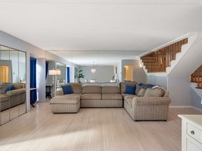 55 Tall Oaks Dr L8, Weymouth MA 02190