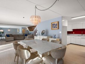 55 Tall Oaks Dr L8, Weymouth MA 02190