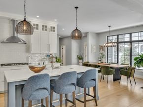 32 Lantern Lane, Wellesley MA 02481