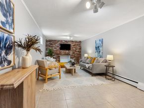 72 Grassland St, Lexington MA 02420