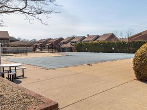 34 Rosewood Dr 34, Stoughton MA 02072