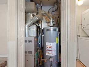 34 Rosewood Dr 34, Stoughton MA 02072