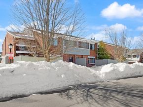 34 Rosewood Dr 34, Stoughton MA 02072